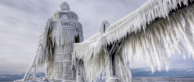 The St. Joseph Lighthouse on North Pier, Lake Michigan, on Jan. 6, 2014; Photographer: HotSpot/Landov