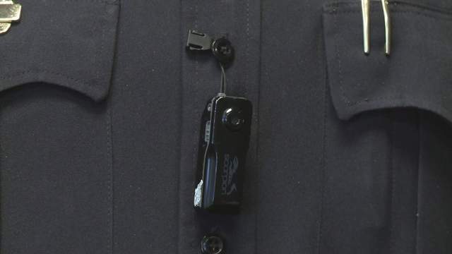 Officers_disciplined_for_not_using_lapel_936290000_20130510095921_640_480